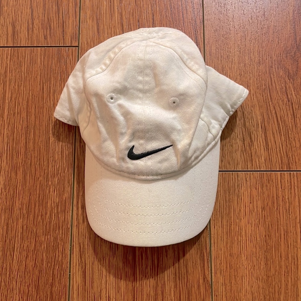 Nike Baseball Hat (3 for $25 🎁)